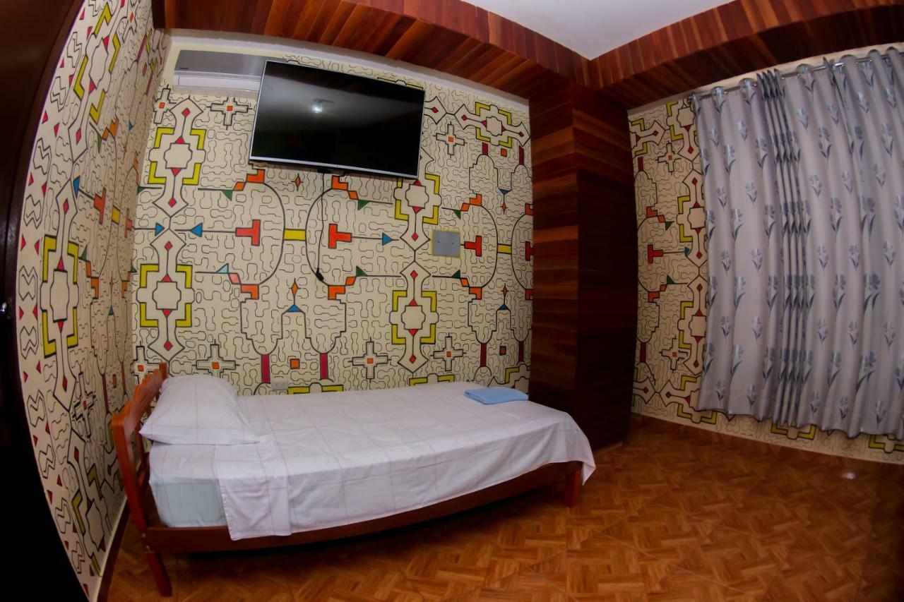 Gran Hotel Gusbet Pucallpa Exterior photo