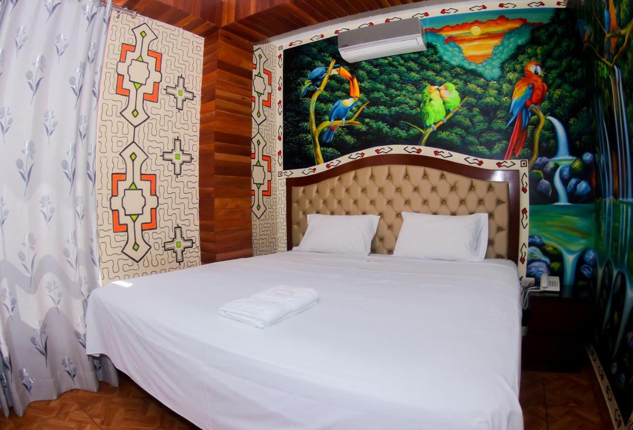 Gran Hotel Gusbet Pucallpa Exterior photo