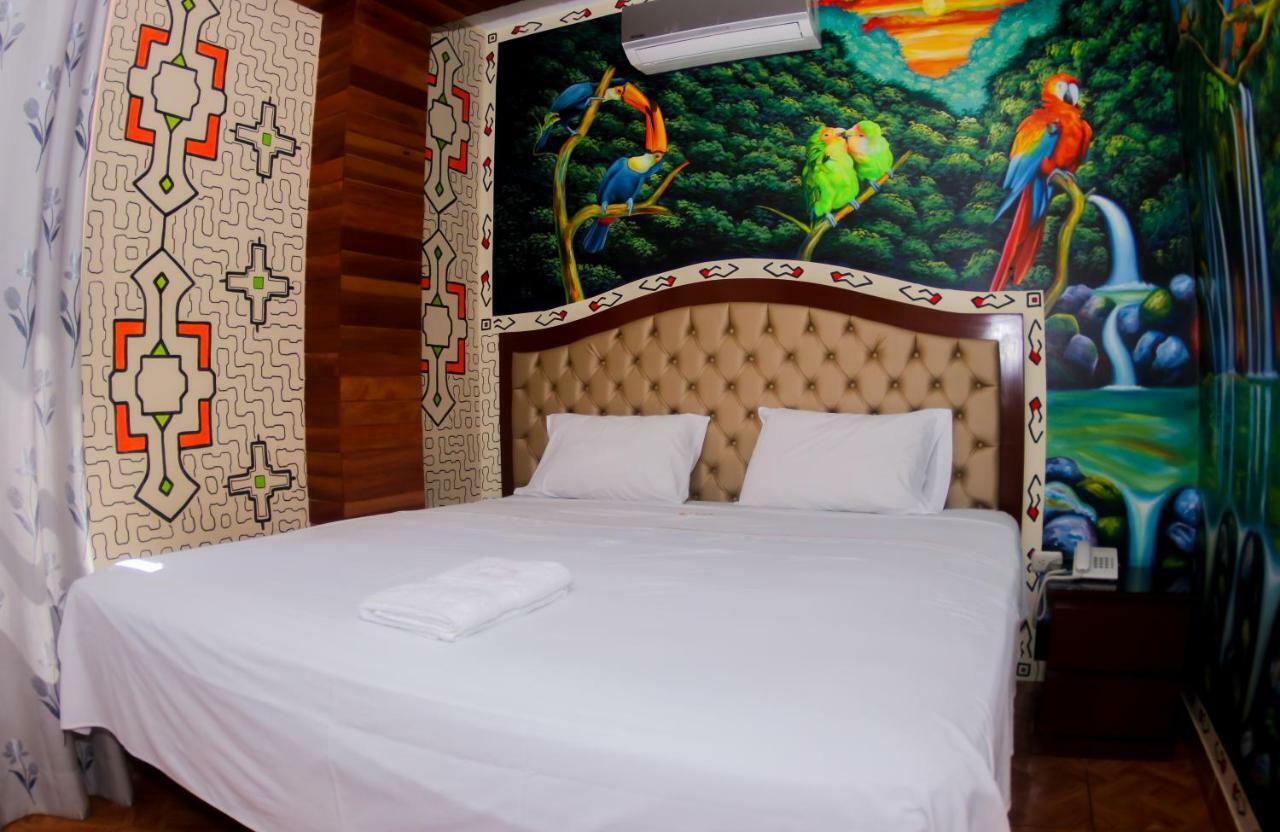 Gran Hotel Gusbet Pucallpa Exterior photo