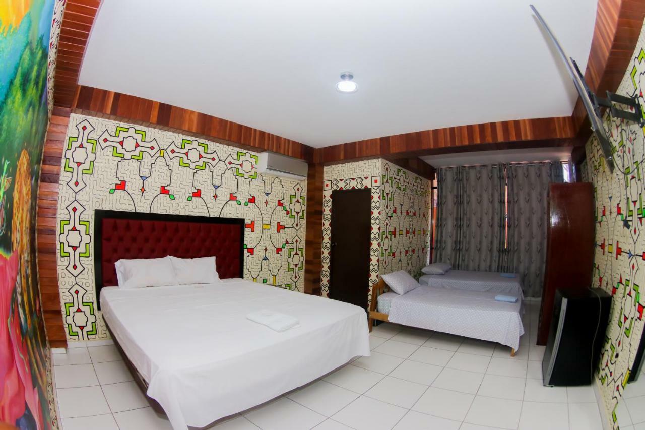Gran Hotel Gusbet Pucallpa Exterior photo