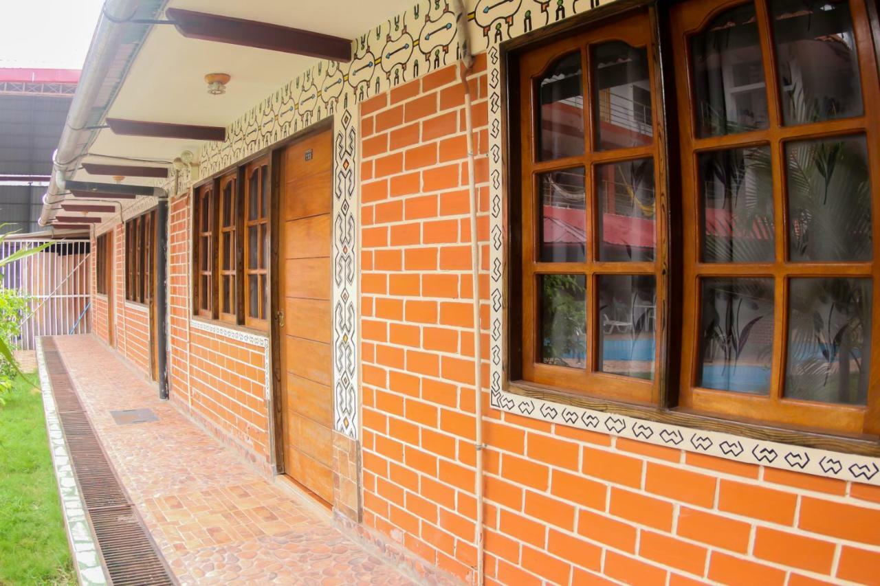 Gran Hotel Gusbet Pucallpa Exterior photo